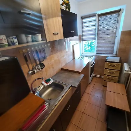 Veta アパート マンガリア