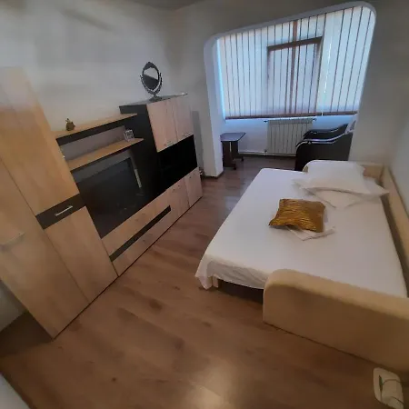 Mircea Strada Rozelor Etaj 4 Apartment Mangalia